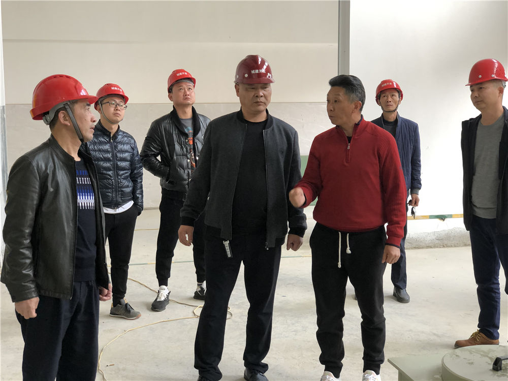建設(shè)單位對松溪縣垃圾填埋場改擴建及中心轉(zhuǎn)運站環(huán)衛(wèi)設(shè)施建設(shè)項目的機械設(shè)備進(jìn)行初步驗收